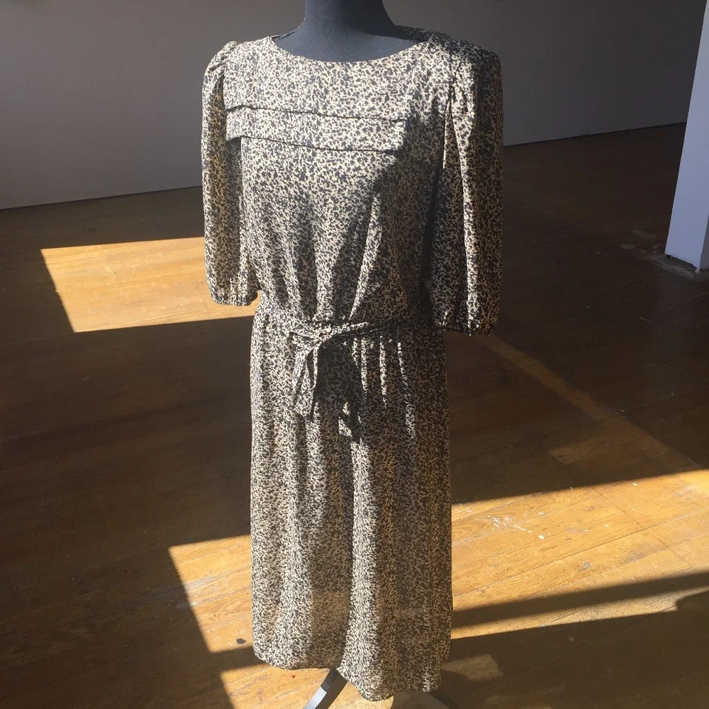 Vintage Tan and Black dress with matching belt - Picture 1 of 5